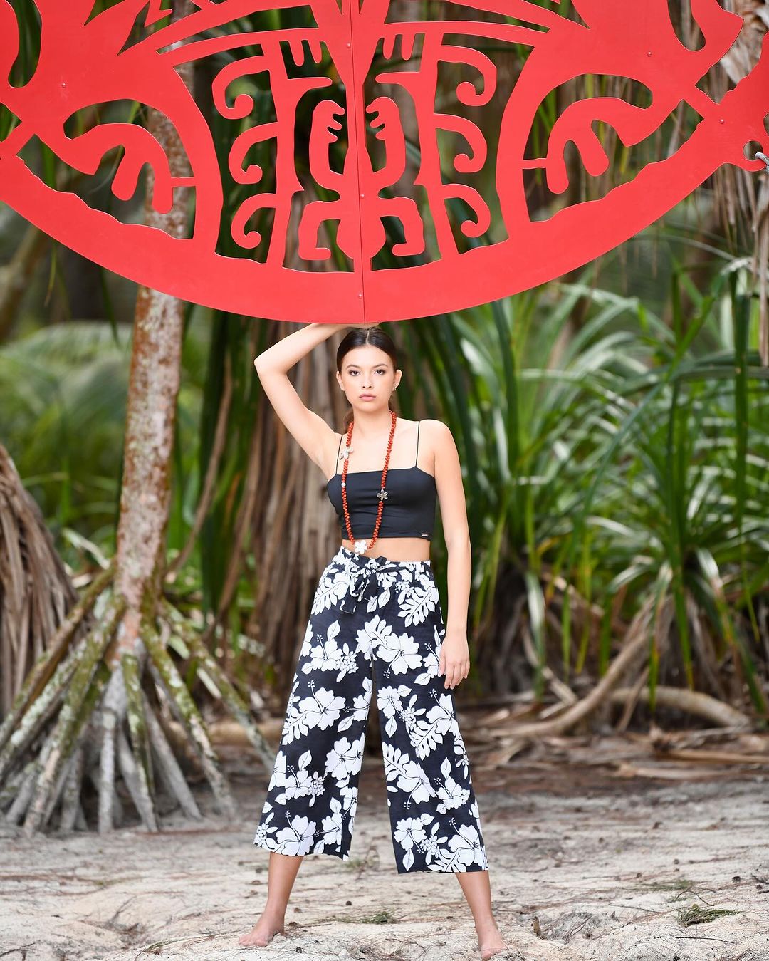 BANDEAU CROP TOP THIN STRAPS